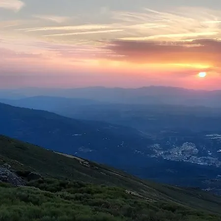 بيت للعطل La Covatilla Iii *